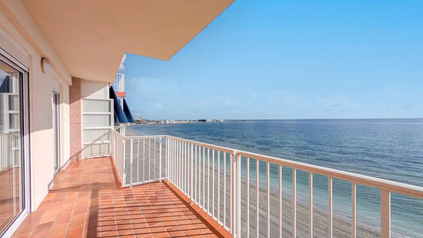 Terrasse von Wohnung zum Verkauf in Santa Pola mit Klimaanlage und Terrasse