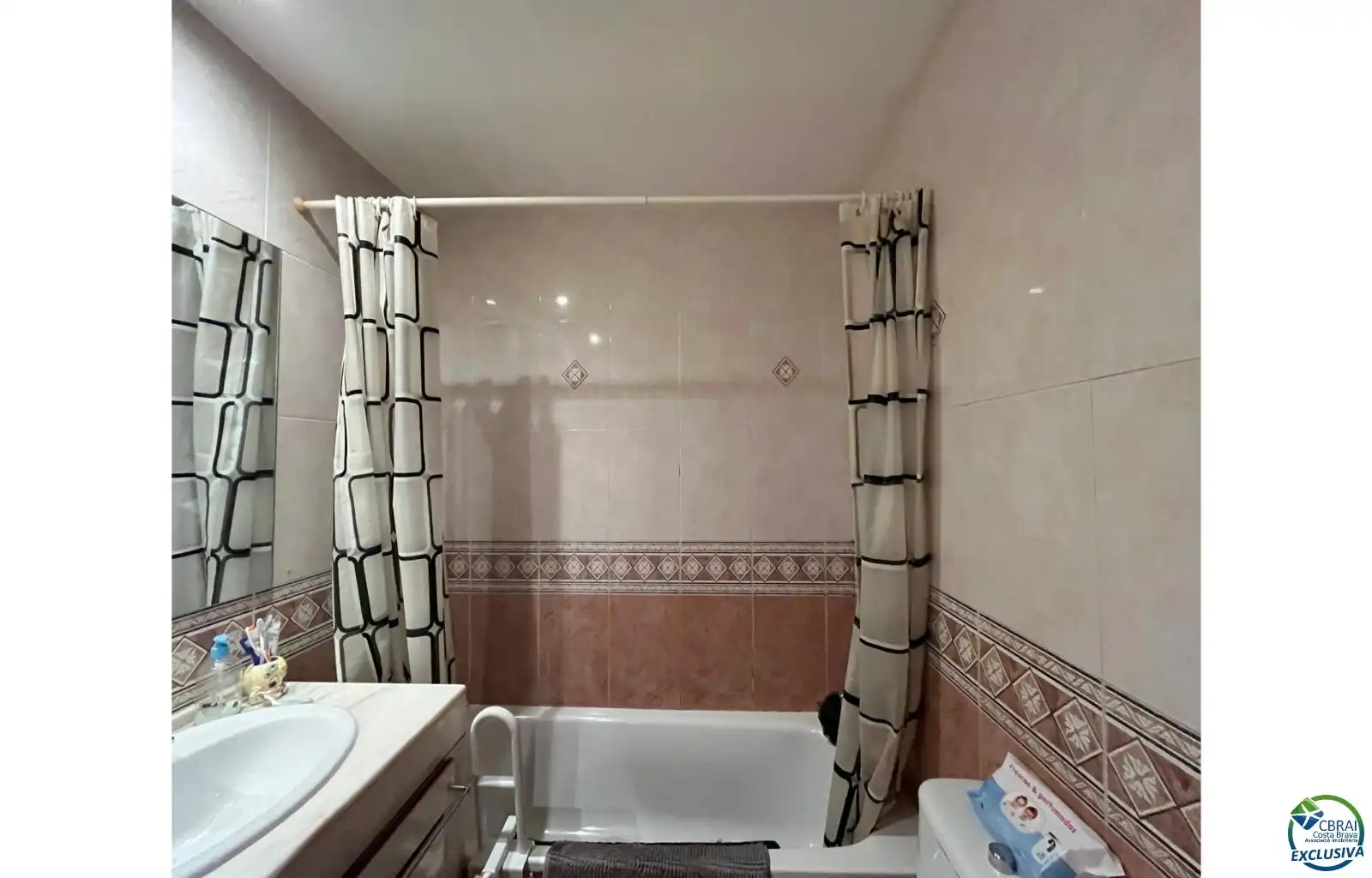 Baño de Piso en venta en Figueres