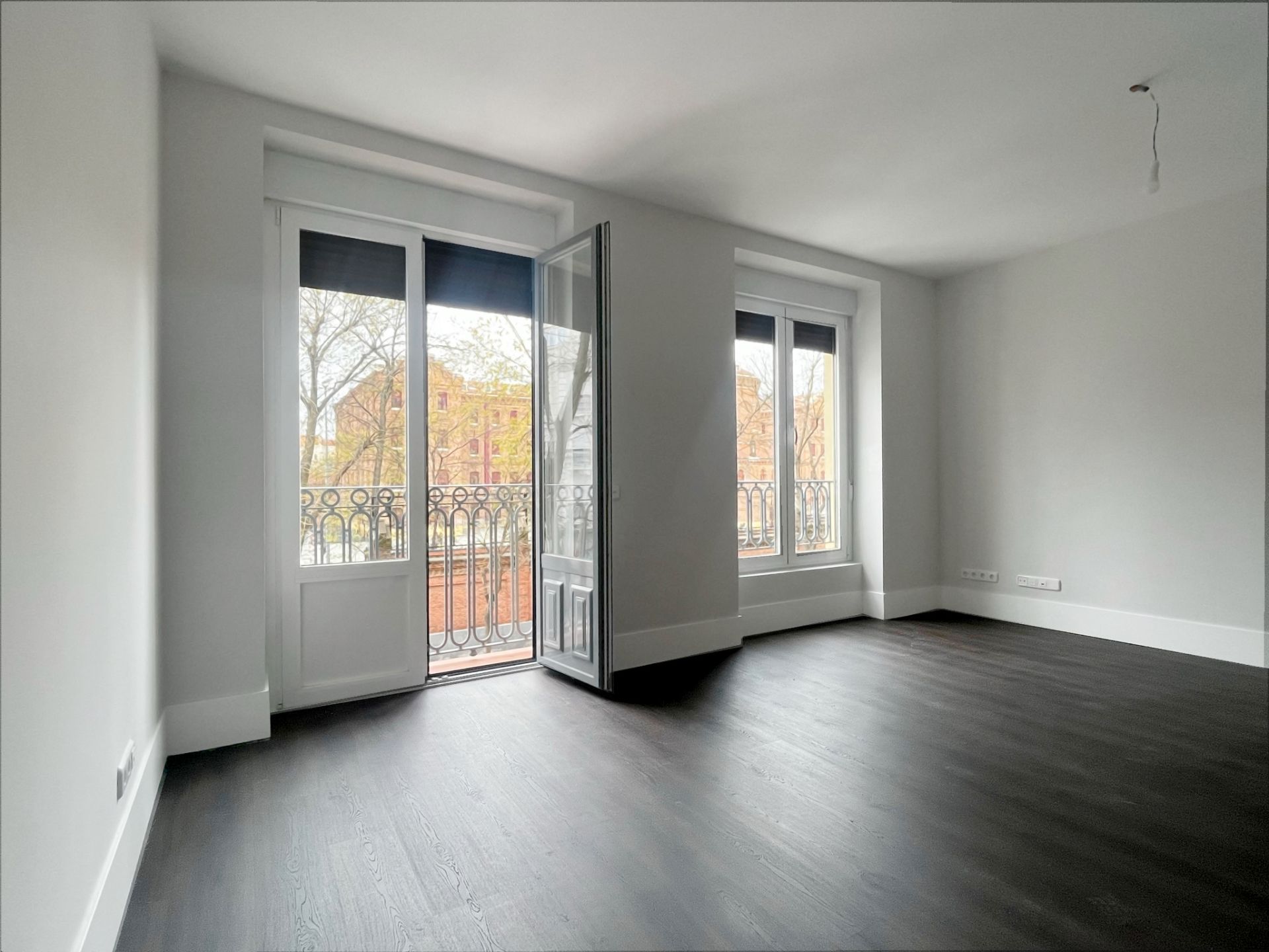 Bedroom of Flat to rent in  Madrid Capital  with Air Conditioner, Heating and Oven