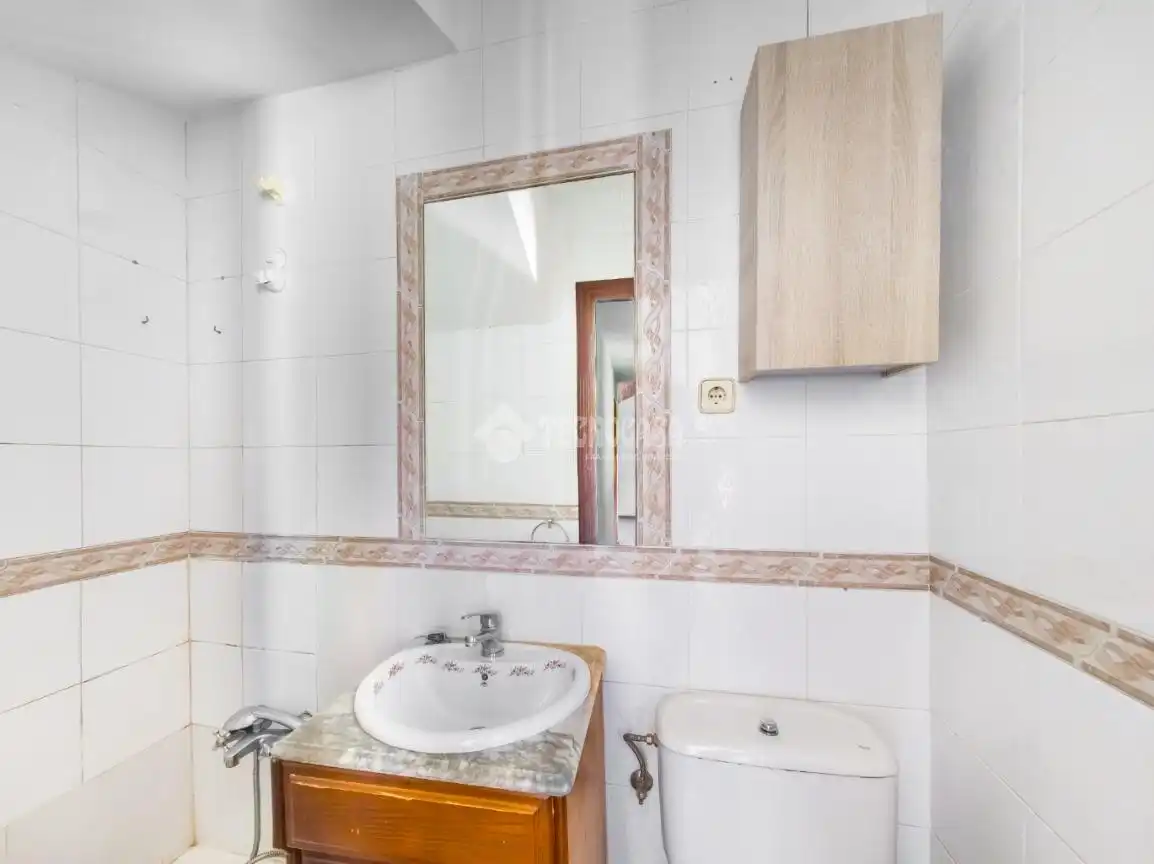 Baño de Piso en venta en Madrid con Aire acondicionado y Calefacción