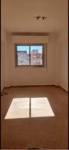 Habitación de Piso en venta en Alcàsser con Amueblado y Balcón