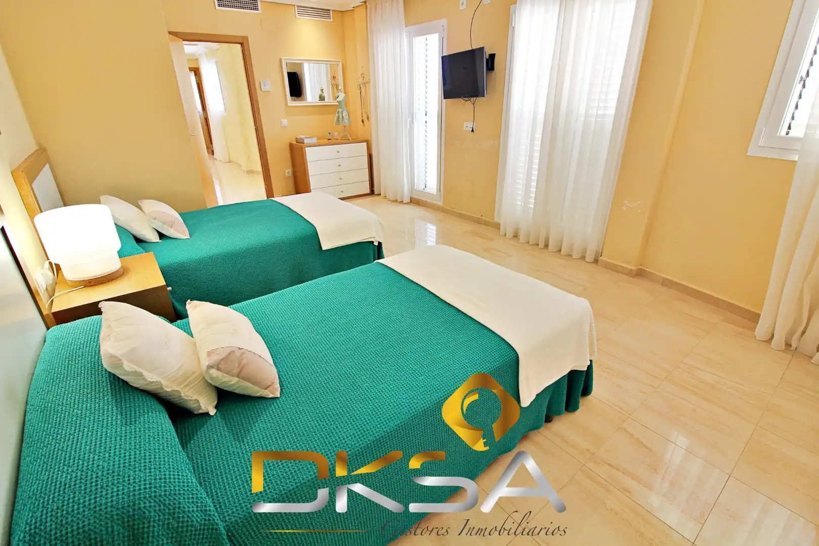 Dormitori de Casa o xalet en venda en Oropesa del Mar / Orpesa amb Aire condicionat, Jardí privat i Terrassa
