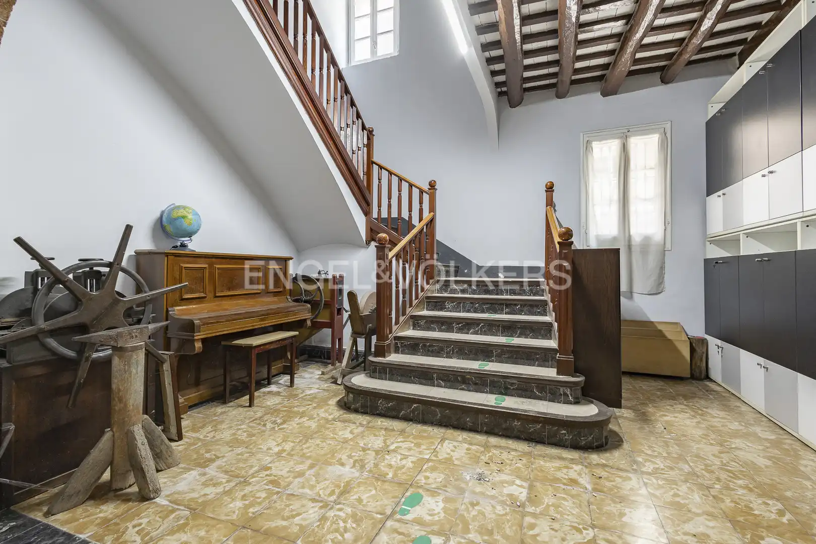 Edificio en venta en Sant Joan Despí