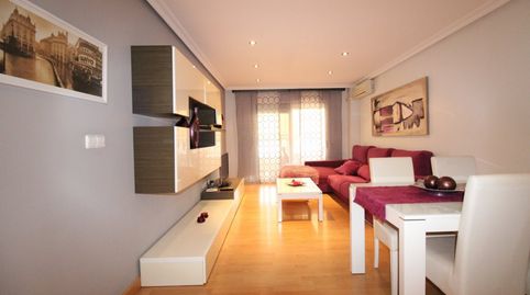 Foto 2 de Piso de alquiler en El Travaló - Martínez Valero, Elche / Elx