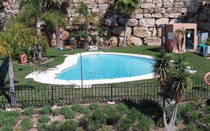 Piscina de Dúplex de lloguer en Marbella amb Piscina