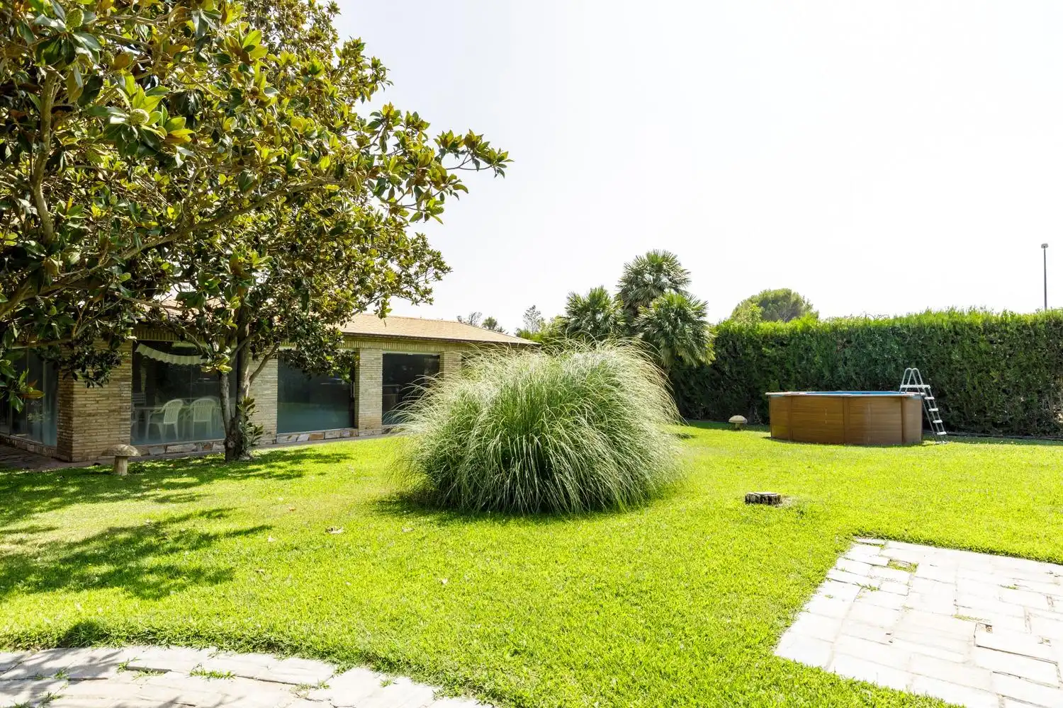 Garden of Houses for sale in Zaragoza  with Air Conditioner, Heating and Private garden