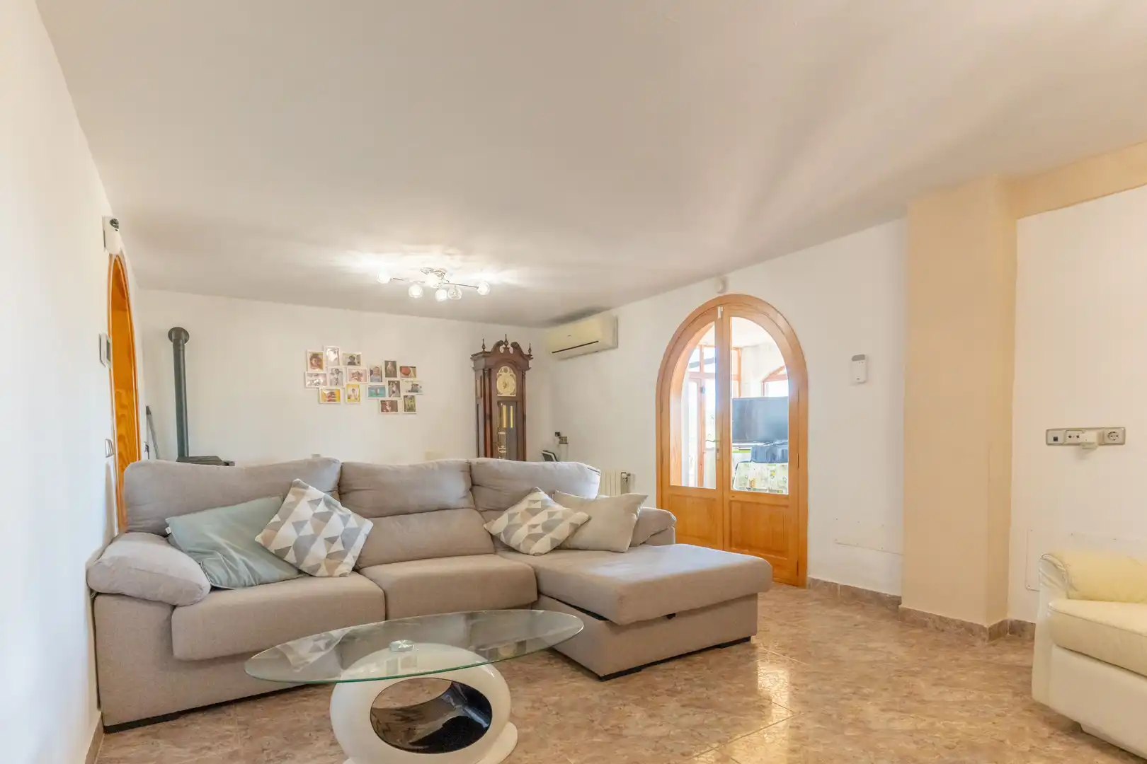 Sala d'estar de Casa o xalet en venda en Santa Eugènia amb Aire condicionat, Calefacció i Terrassa