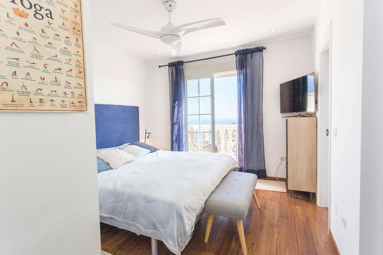 Bedroom of Detached homes for sale in Benalmádena  with Air Conditioner, Heating and Private garden