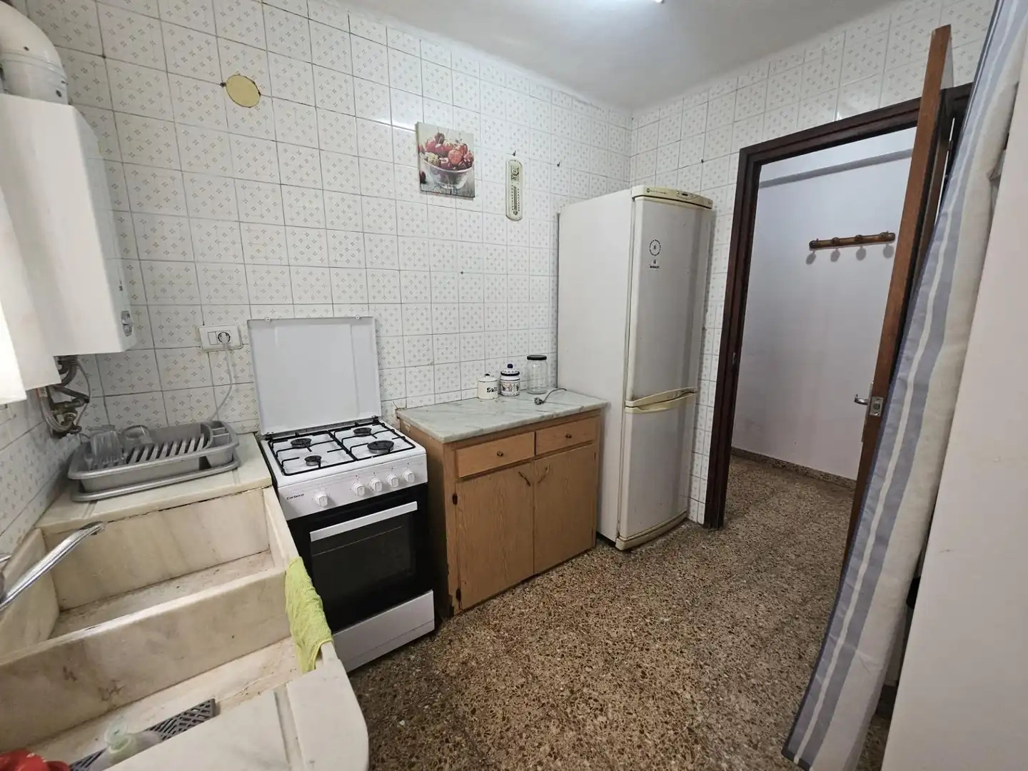 Cuina de Pis de lloguer en Valencia amb Moblat i Balcó