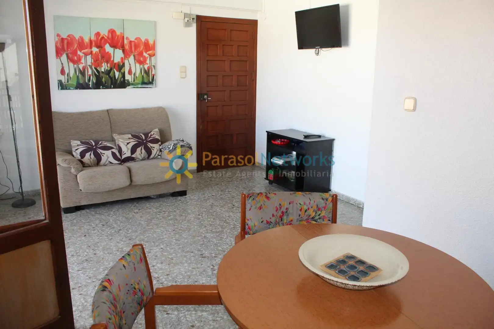 Living room of Apartments for rent in Oliva  with Terrace, Furnished and Balcony