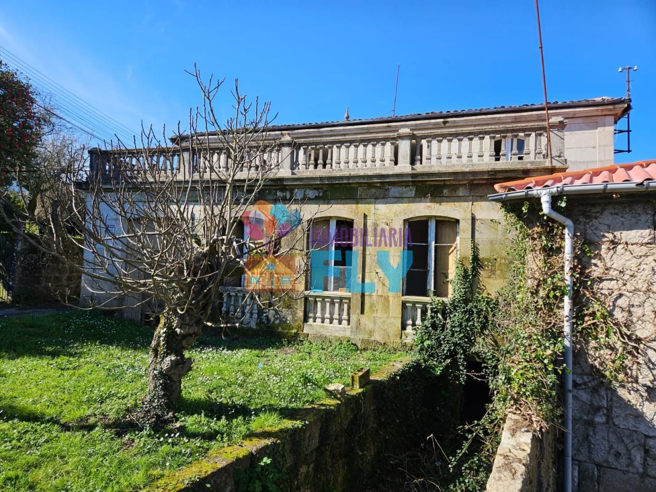 Exterior view of Country house for sale in Coles  with Heating and Balcony