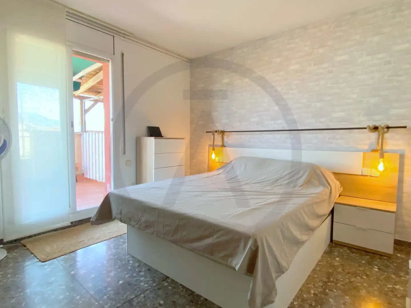 Habitación de Ático en venta en Terrassa con Calefacción, Terraza y Trastero
