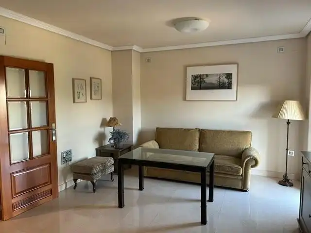 Sala d'estar de Pis en venda en Córdoba amb Aire condicionat, Terrassa i Traster