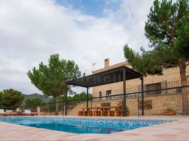 Casa rustica con piscina in vendita a Biar