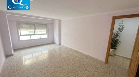 Foto 2 de Apartament en venda a Jijona / Xixona, Alicante