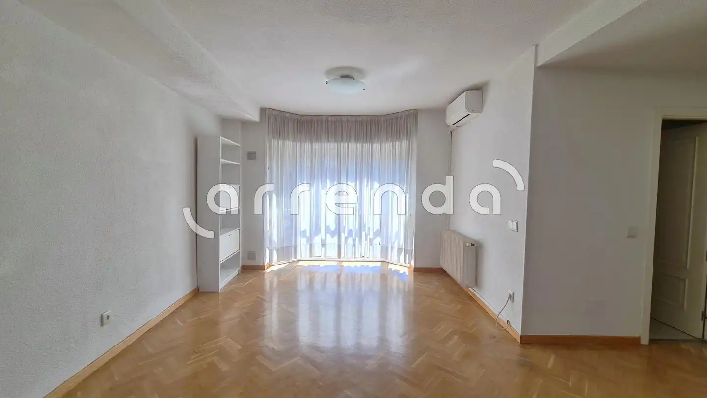 Sala de estar de Piso de alquiler en Madrid con Terraza