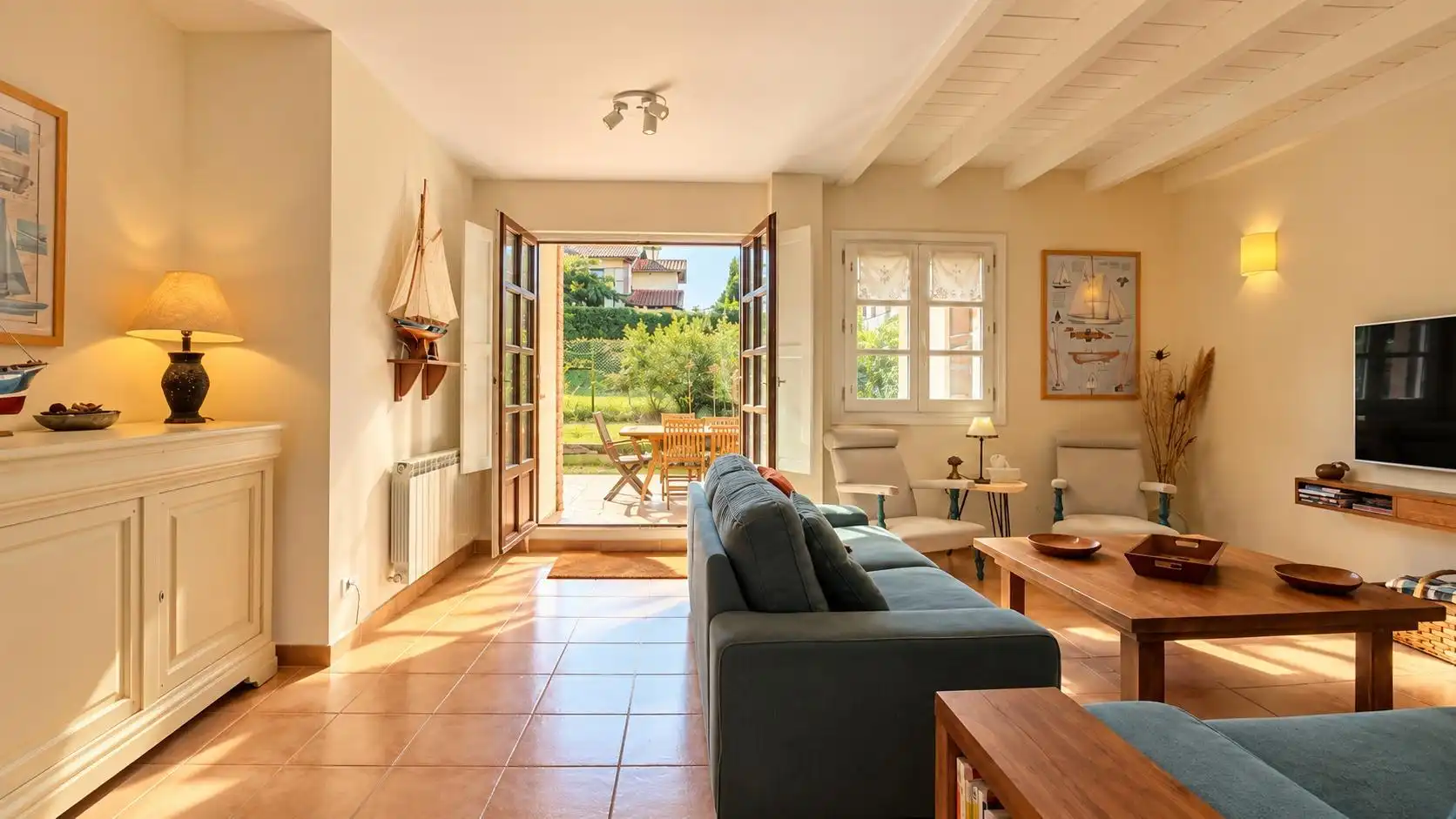 Detached house with pool for sale in PIEDRA DE LOS DIEZ PIES 1