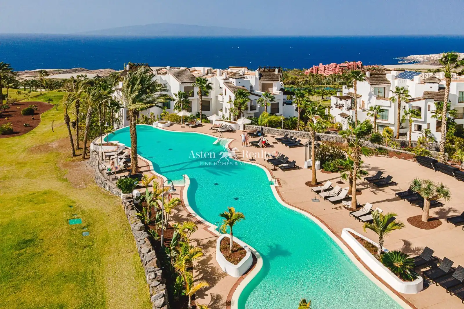 Vista exterior de Apartamento en venta en Guía de Isora con Aire acondicionado, Terraza y Trastero