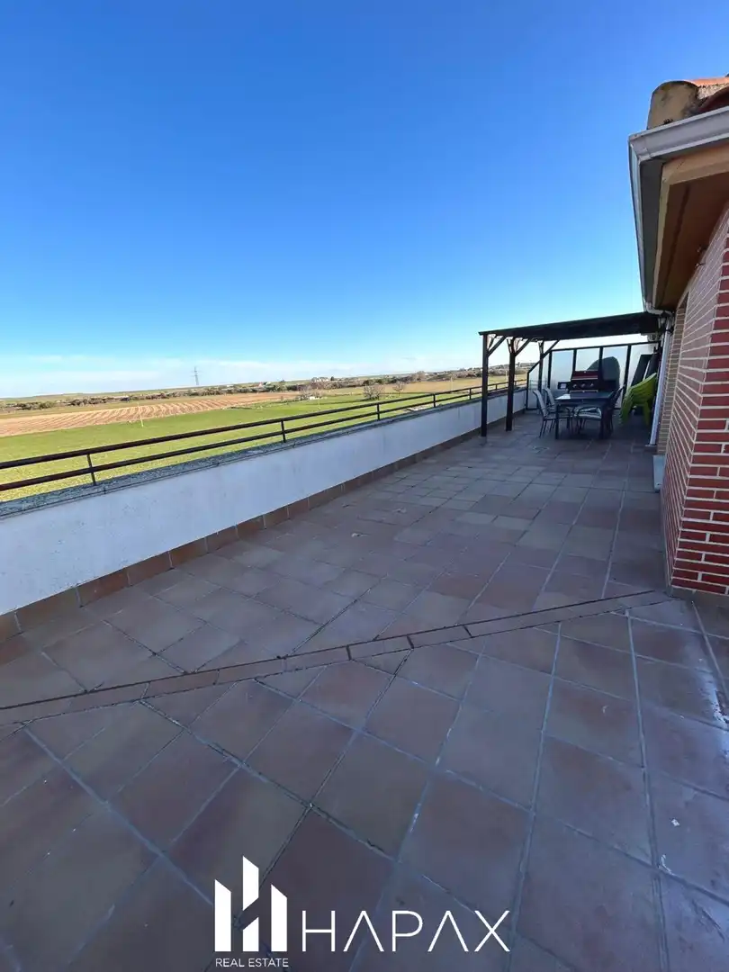 Penthouse mit Aufzug zum Verkauf in Castellanos de Moriscos - RONDA SAN ISIDRO
