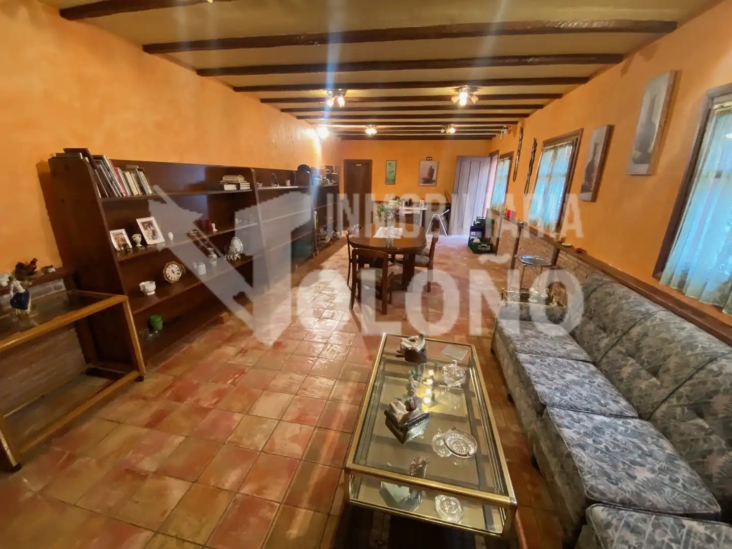 Sala d'estar de Nau industrial en venda en Castañares de Rioja