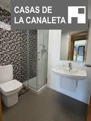 Bathroom of Flat for sale in Mislata  with Air Conditioner and Balcony