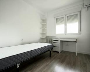 Bedroom of Apartment to share in  Madrid Capital  with Furnished, Oven and Microwave