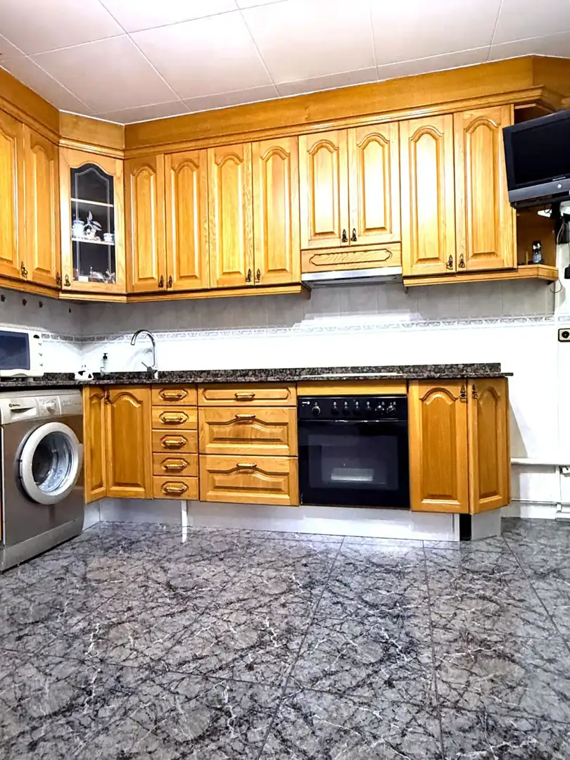 Kitchen of Flat for sale in Sant Boi de Llobregat  with Air Conditioner and Balcony