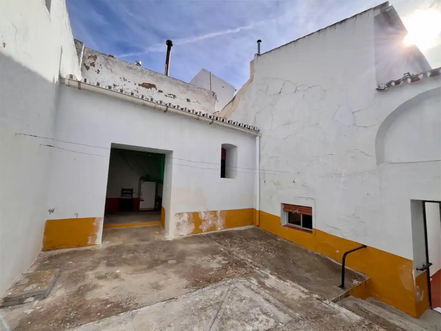 Vista exterior de Pis en venda en Montellano amb Balcó