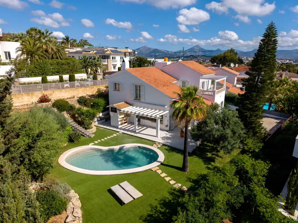Chalet con piscina en venta en Santa Ponça, imagen 2