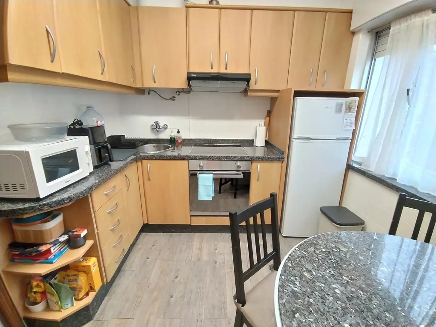 Kitchen of Flat for sale in Avilés  with Furnished