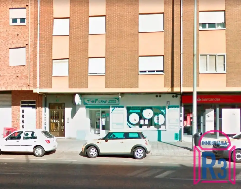 Local comercial en venda a Astorga