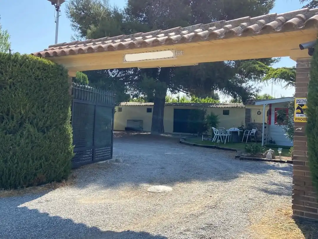 Villa con piscina in vendita a Carrer verduna 33, imagen 9