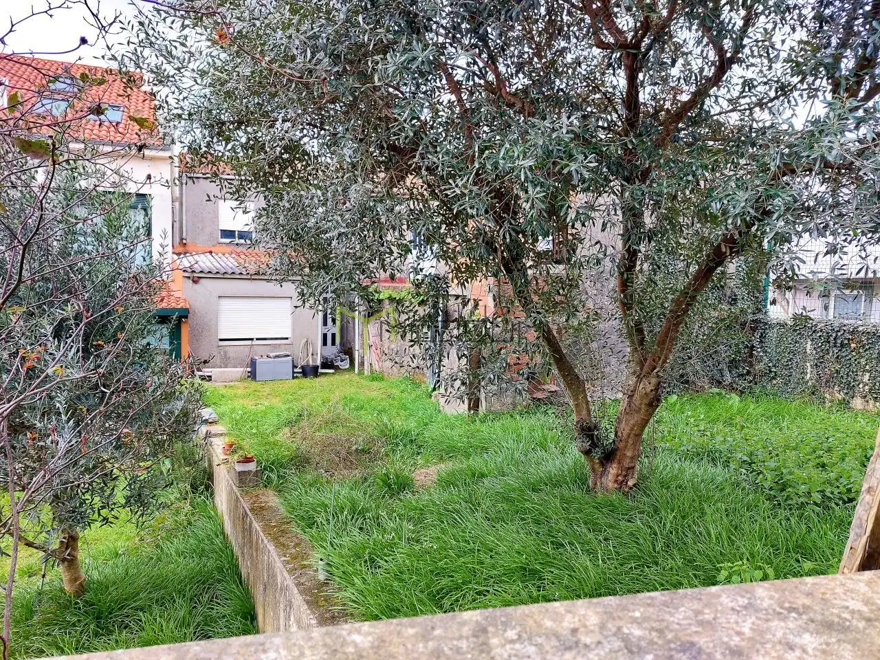 Casa o chalet en venta en Santiago de Compostela  con Calefacción y Jardín privado