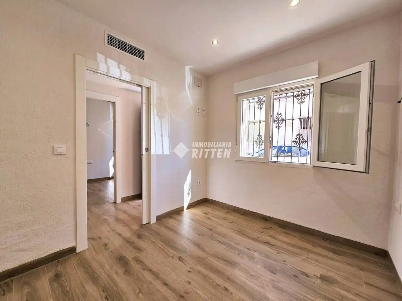 Bedroom of Houses for sale in Cartagena  with Air Conditioner and Terrace