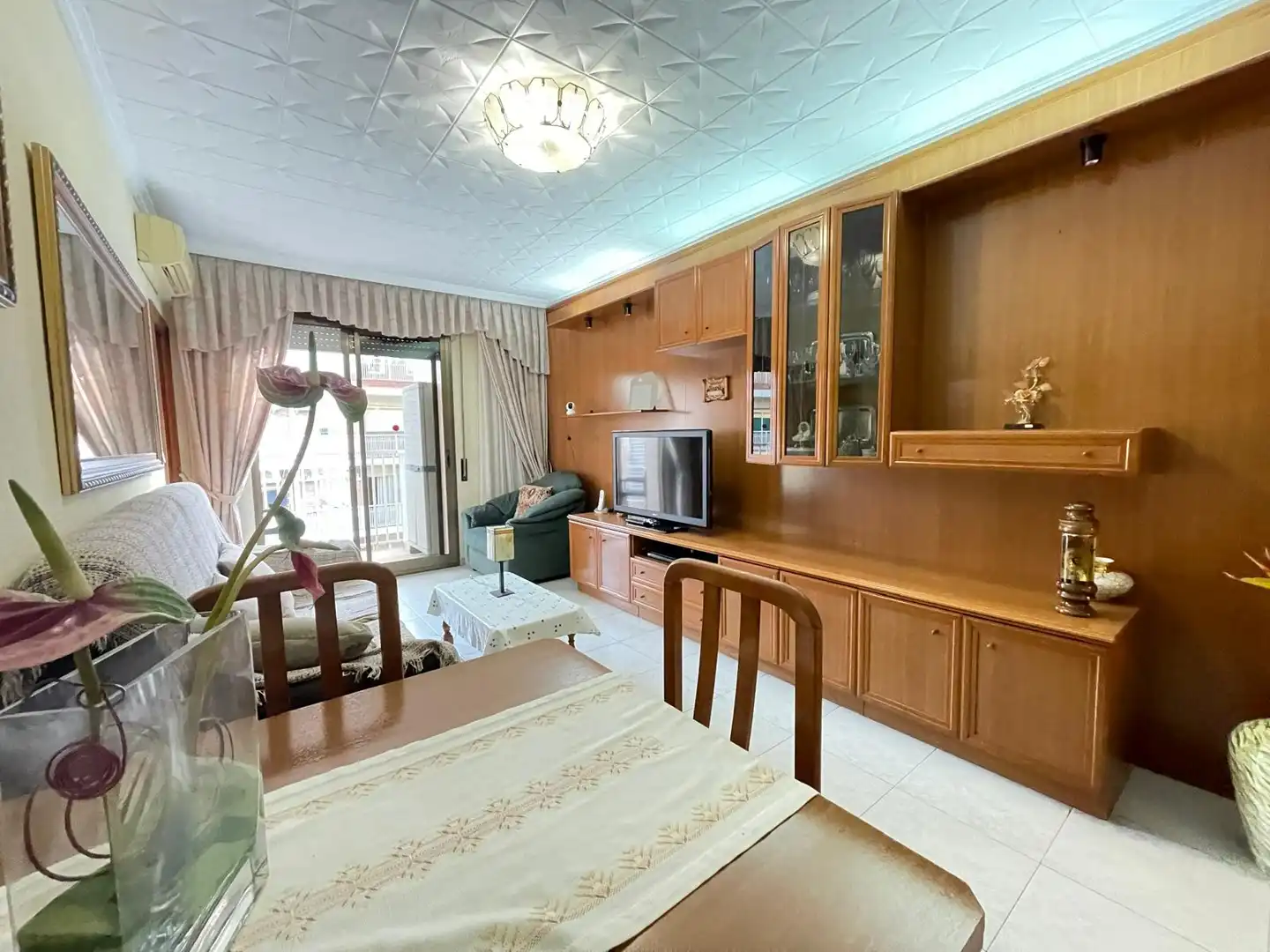 Wohnung zum Verkauf in Carrer de Coll i Pujol, Sant Crist, Montigalà - Sant Crist