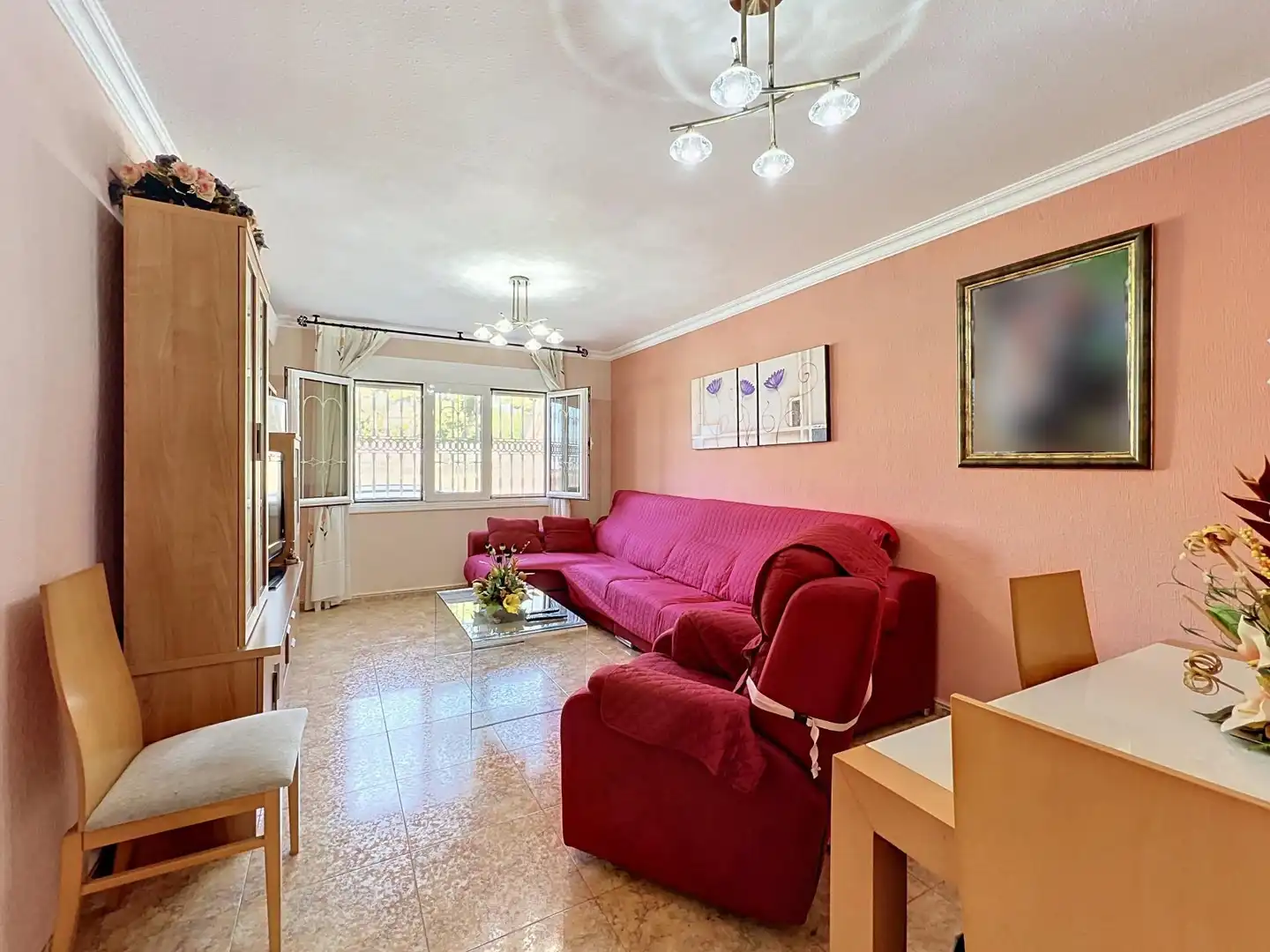 Sala d'estar de Casa adosada en venda en Vícar