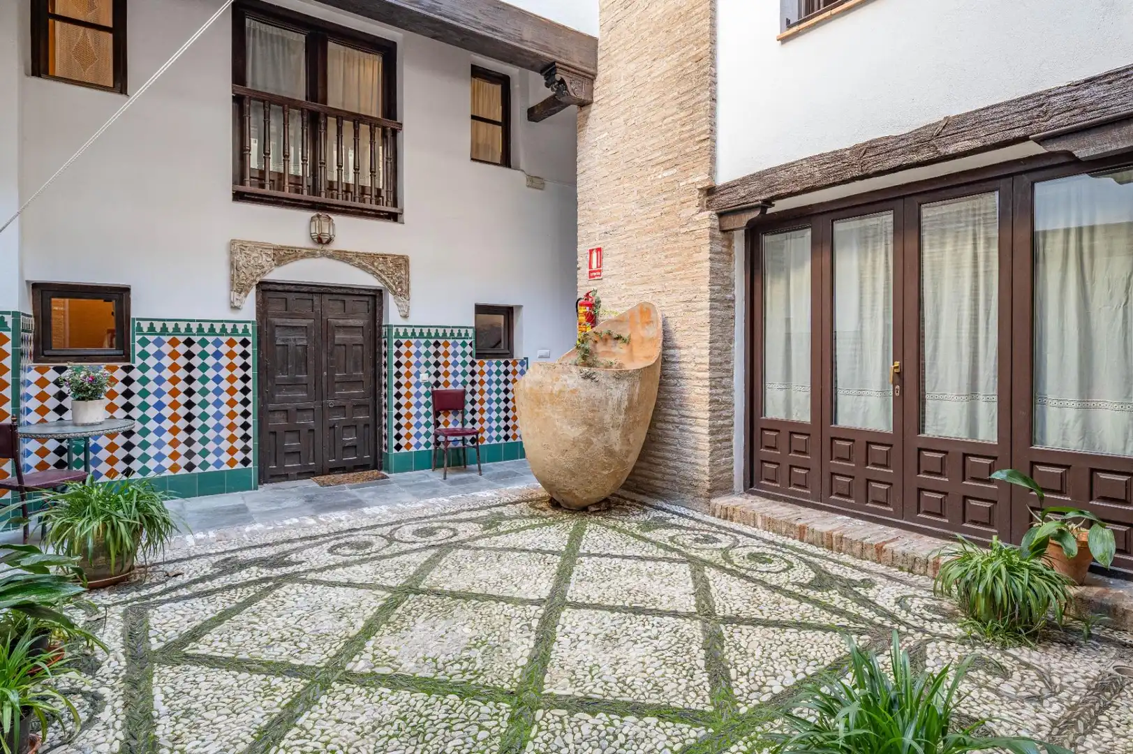 Exterior view of Buildings for sale in Granada