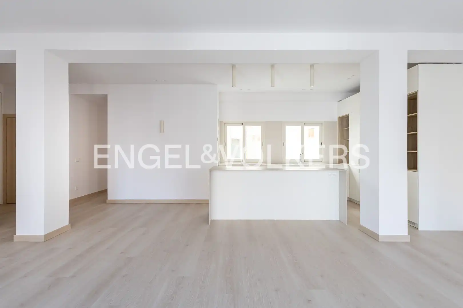 Dining room of Flat for sale in Madrid  with Air Conditioner, Heating and Terrace