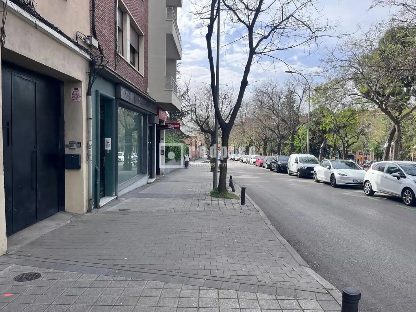 Vista exterior de Local de alquiler en  Madrid Capital con Terraza