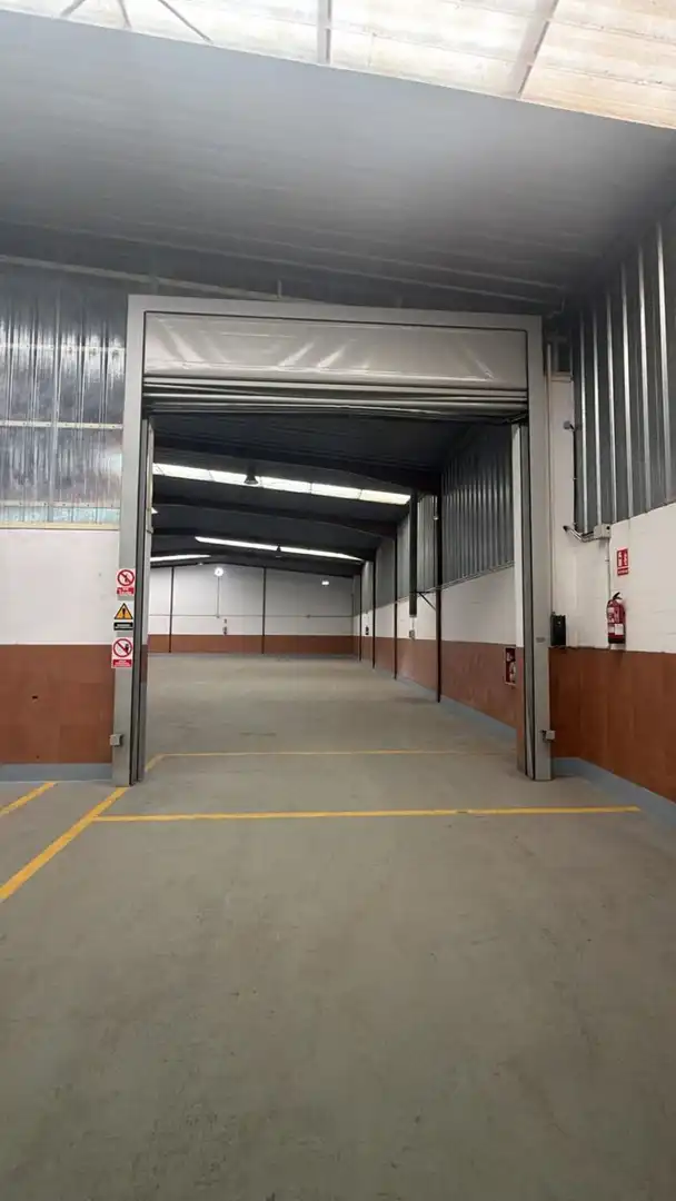 Nau industrial de lloguer en Zaratán, Valladolid