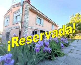 Casa o xalet en venda en Medina del Campo amb Piscina