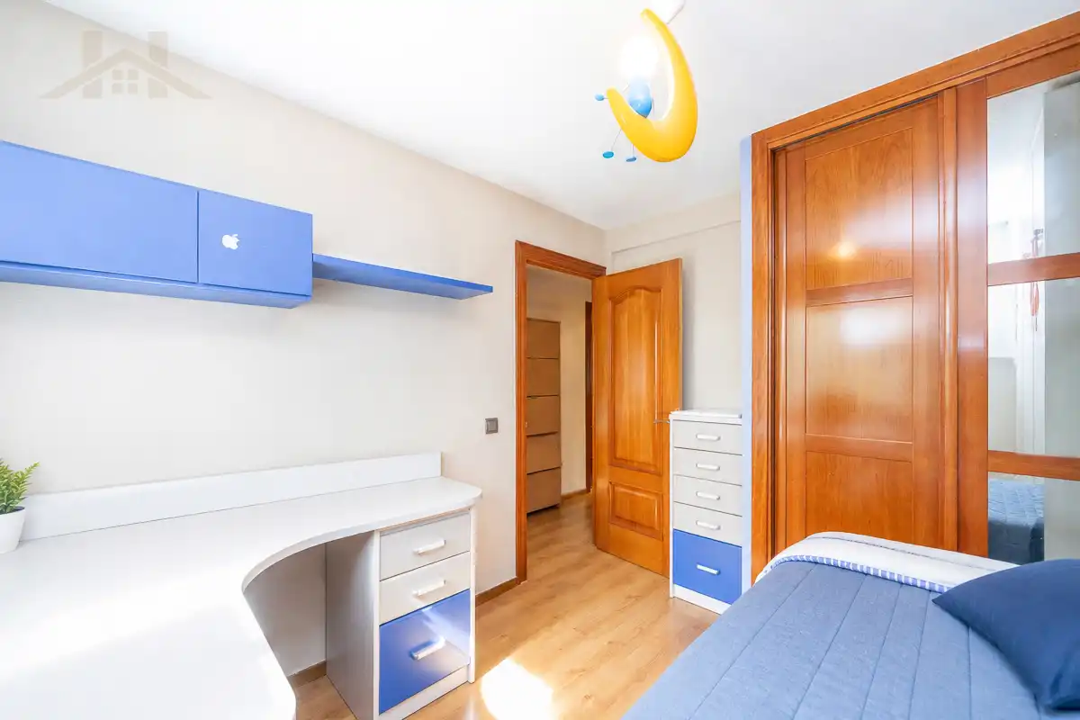 Dormitori de Casa o xalet en venda en Collado Mediano amb Terrassa i Traster