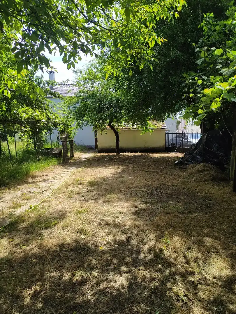 Houses for sale in Begonte