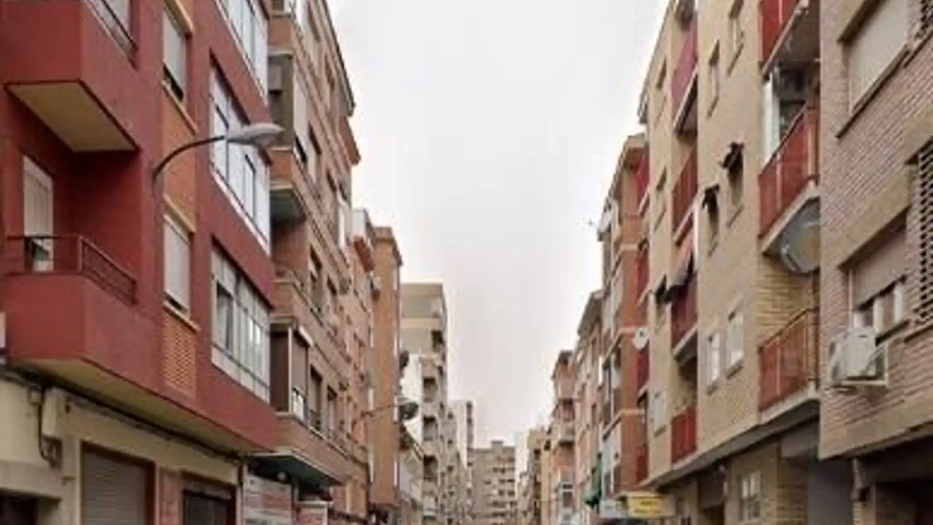 Piso en venta en Calle DAROCA, Barrio de Delicias