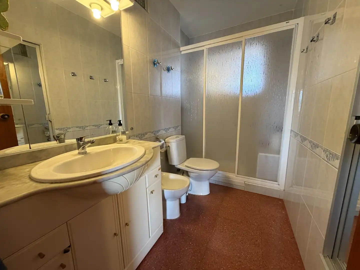 Baño de Piso en venta en Águilas con Aire acondicionado, Terraza y Amueblado