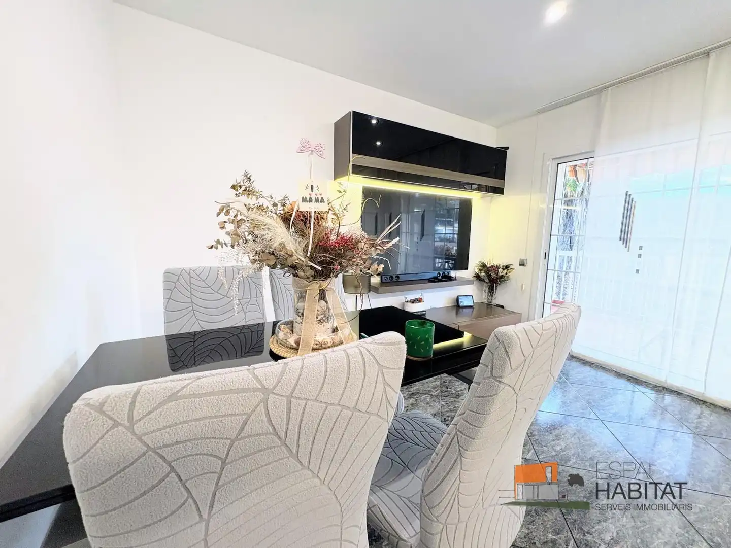 Comedor de Piso en venta en Sant Andreu de Llavaneres con Aire acondicionado, Calefacción y Terraza