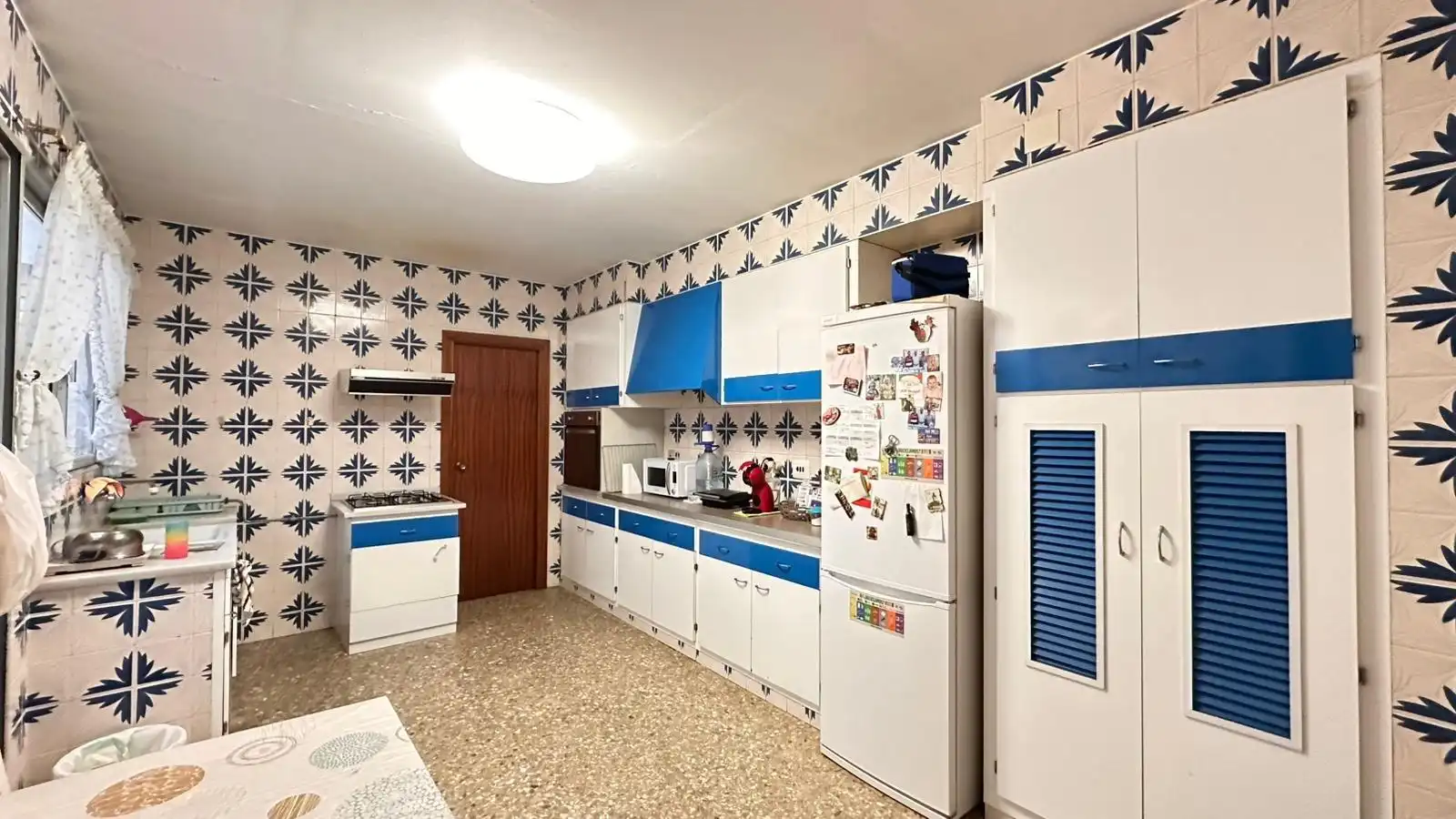 Kitchen of Houses for sale in Carlet  with Terrace, Storage room and Balcony