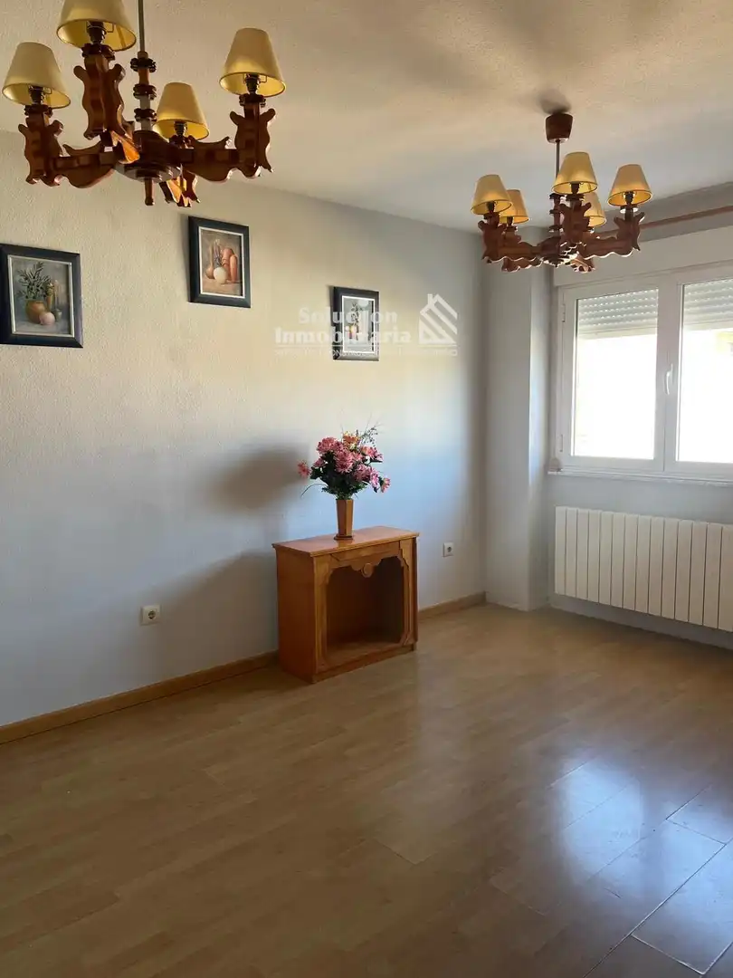 Piso con ascensor en venta en Villamayor, imagen 10