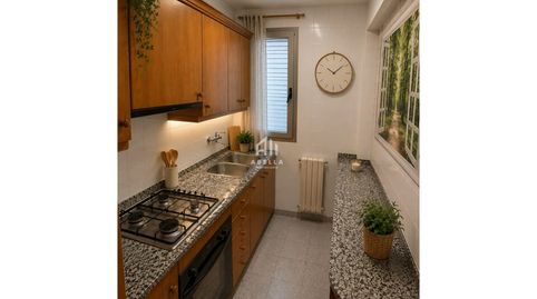 Photo 3 of Flat for rent in Instituts - Universitat, Lleida Capital