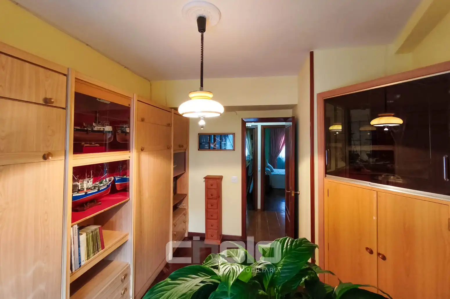 Piso en venta en Lugo con Calefacción y Amueblado